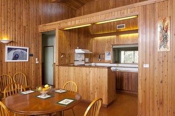 Eagleview Resort - Accommodation Main Beach 88