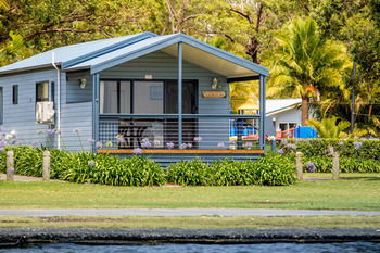 Ingenia Holidays Lake Macquarie - Accommodation Main Beach 5