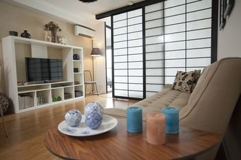 Newtown Mews - Accommodation Main Beach 5