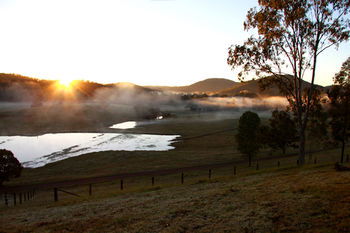 Yabbaloumba Retreat - Accommodation Main Beach 18