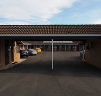 Windmill Motel - Accommodation Main Beach