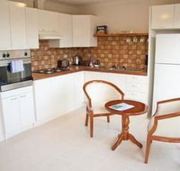 Yarra Glen Racecourse Apartments