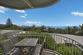 Andari - Accommodation Main Beach 15