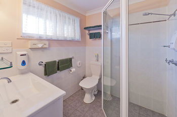 Abraham Lincoln Motel - Accommodation Main Beach 16