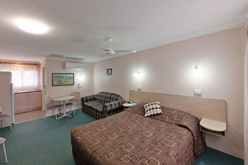 Abraham Lincoln Motel - Accommodation Main Beach 35