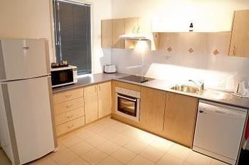 Hawkesbury Race Club Motel - Accommodation Main Beach 8