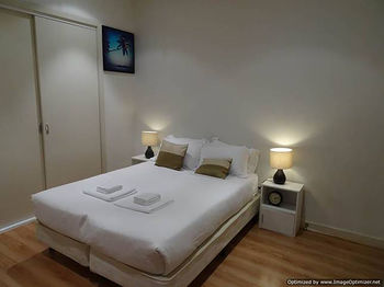 Anchor On Collins - Accommodation Main Beach 9