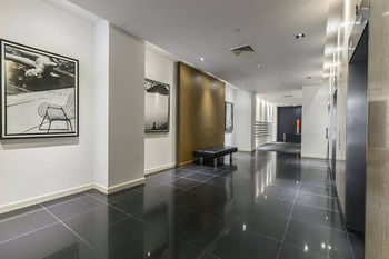 Anchor On Collins - Accommodation Main Beach 14