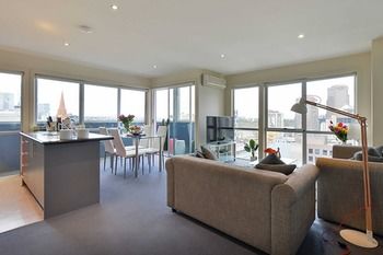 Anchor On Collins - Accommodation Main Beach 23