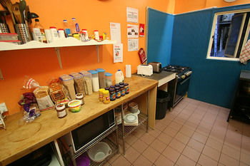 Zing Backpackers - Accommodation Main Beach 0
