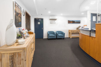 The Brighton Apartments - Accommodation Main Beach 1