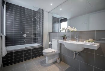 Apartment2c - Highline - Accommodation Main Beach 2