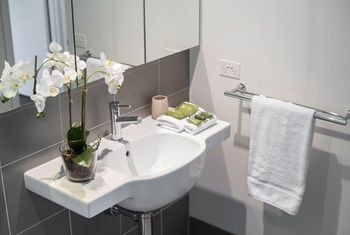 Apartment2c - Highline - Accommodation Main Beach 3