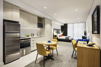 Quest St Leonards - Accommodation Main Beach 1