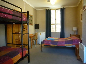 Billabong Gardens - Hostel - Accommodation Main Beach 26
