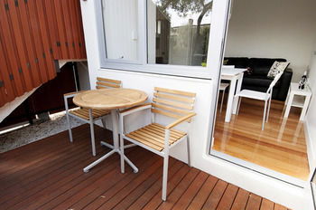 Position Perfect - Accommodation Main Beach 22