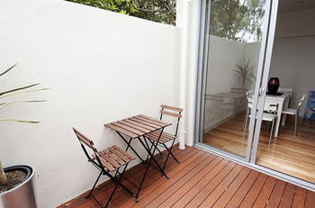 Position Perfect - Accommodation Main Beach 30
