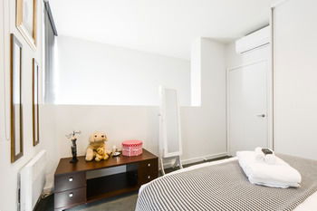 UrbanMinder @ Montague - Accommodation Main Beach 9