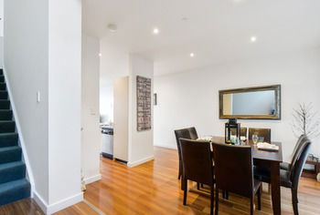 UrbanMinder @ Montague - Accommodation Main Beach 18