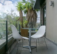 Comfy Kew Apartments - Accommodation Main Beach