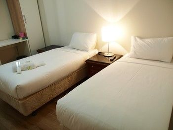 Shilla Lodge Hotel - Accommodation Main Beach 15