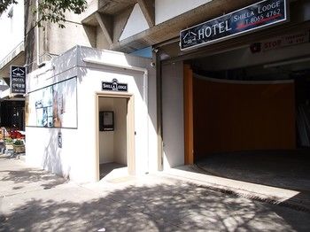 Shilla Lodge Hotel - Accommodation Main Beach 23