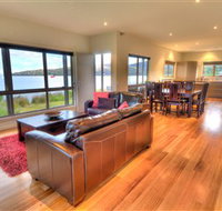 Tides Reach - Accommodation Main Beach