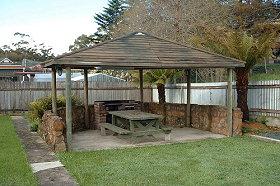 The Mill House - Accommodation Main Beach 1