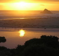 Arthur River Beach House - Accommodation Main Beach