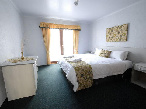 Alanvale Apartments & Motor Inn - Accommodation Main Beach 1