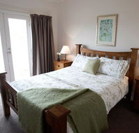 Strath Valley View Bed and Breakfast - Accommodation Main Beach