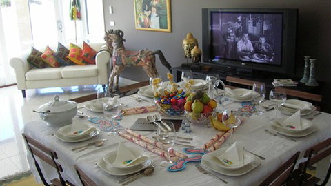 Auberge Woodend - Accommodation Main Beach 2