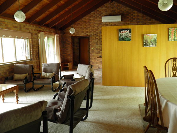 Moore ACT Accommodation Main Beach