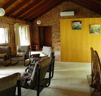 Coucals of Mount Crosby - Accommodation Main Beach
