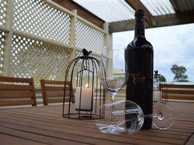 Agnes Cottage Bed And Breakfast - Accommodation Main Beach 2