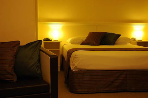 Atlantic Tower Motor Inn - Accommodation Main Beach 2