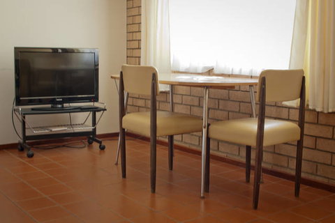 Augusta Escape - Accommodation Main Beach 4