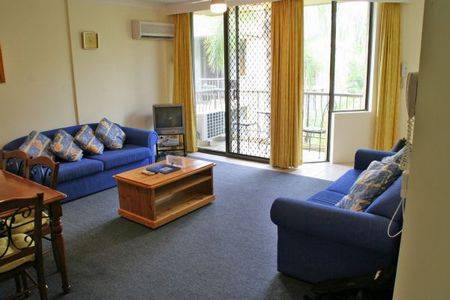 Aussie Resort - Accommodation Main Beach 0