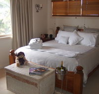 Ayr Bed and Breakfast on McIntyre - Accommodation Main Beach