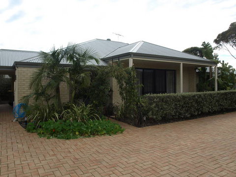 Baudins Of Busselton B&B - Accommodation Main Beach 0