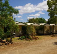 Bedrock Village Caravan Park - Accommodation Main Beach