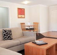 Best Western Charles Sturt Suites  Apartments - Accommodation Main Beach