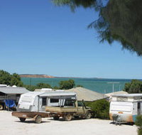 Blue Dolphin Caravan Park  Holiday Village - Accommodation Main Beach