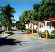 Cherokee Village Mobile Home and Tourist  Park - Accommodation Main Beach