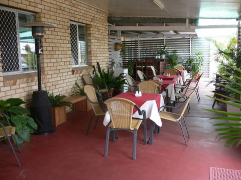 Chinchilla Motel - Accommodation Main Beach 0