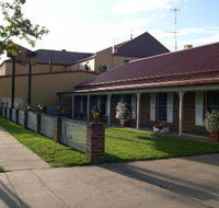 Club Motel - Accommodation Main Beach