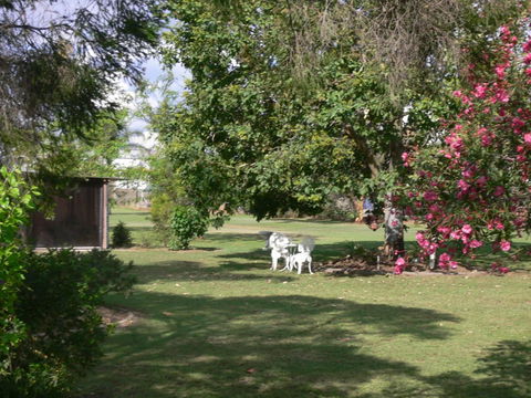 Chinchilla Motel - Accommodation Main Beach 2