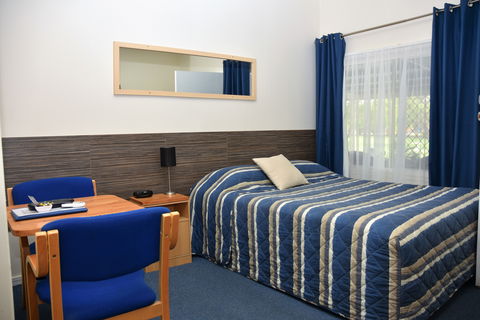 Chinchilla Motel - Accommodation Main Beach 9