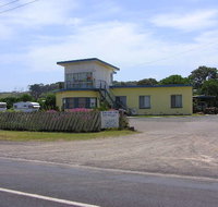 Dutton Way Caravan Park - Accommodation Main Beach