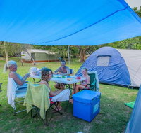 Grassy Head Holiday Park - Accommodation Main Beach